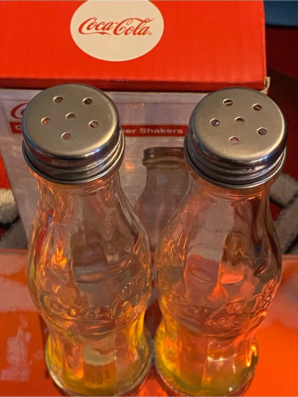 NIB 2009 Coca-Cola Glass Salt & Pepper Shakers-Coke Bottle Set-Official Licensed